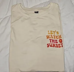 Let’s Watch The Sunset Short Sleeve Graphic Tee XS thumbnail 2