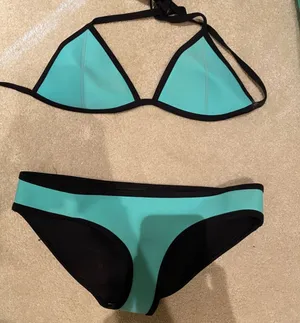Bikini Blue thumbnail 3