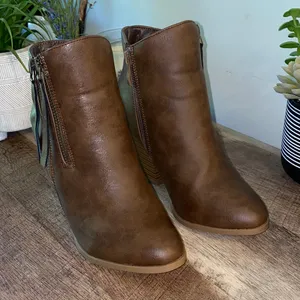 Journee Collection Heeled Ankle Booties with Dual Zippers Size 6.5 thumbnail 1
