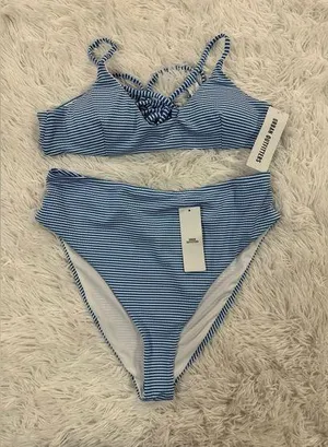 Urban Outfitters nwt 2 piece bathing suit thumbnail 1