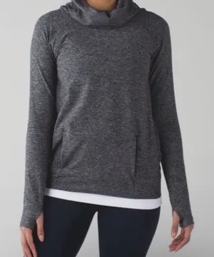 Lululemon Cowl Neck Pullover Women's Size 8 Gray Make A Move Along Stretch Gym‎ thumbnail 1