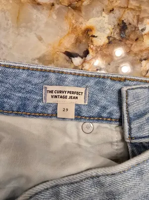 Madewell The Curvy Perfect Vintage Jean In fitzgerald wash 29 thumbnail 9