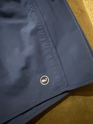 Vineyard Vines Women's Navy Athletic Shorts with Logo Waistband thumbnail 4