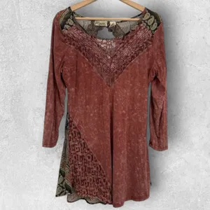 Gimmicks BKE Womens Boho Tunic Top Large Paisley Burnt Pink Open Back Indie thumbnail 2