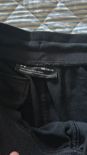 Under Armour men's black sweatpants  thumbnail 2