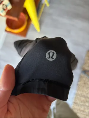 Lululemon Break Free Short 2.5" Black Size 4 Like New thumbnail 5