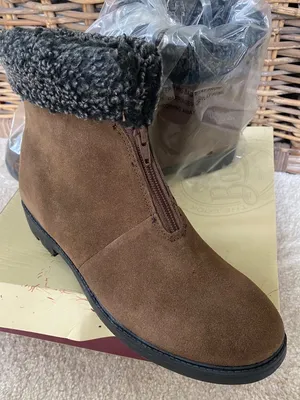 G.H. Bass & Co. Neemo Ankle Boot suede Solid Brown Size 10M Women’s NIB thumbnail 8