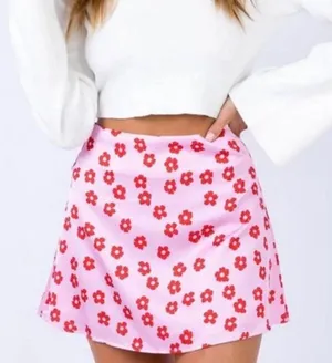 Pink Skirt Size M thumbnail 1