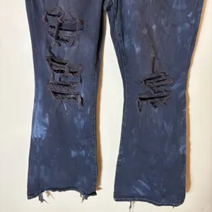 American Eagle Curvy Super High-Rise Flare Jeans Size 12 Short Navy thumbnail 3