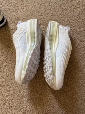 Nike women’s shoes thumbnail 2
