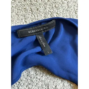 BCBGMAXAZRIA Blouse Large Blue Draped Open Back Dolman Sleeve Top thumbnail 3
