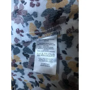 LOFT Floral Print V-Neck Blouse thumbnail 4