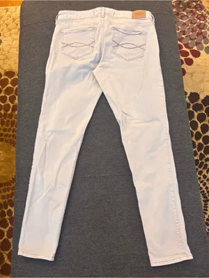 Women’s Light Grey Jeans - Classic Slim Fit thumbnail 2