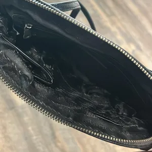 Simply Vera Wang Purse Black Vegan Leather Crossbody‎ Bag NEW Elegant Cute thumbnail 4
