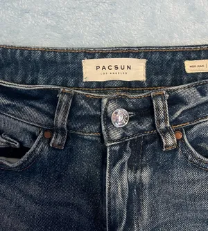 PacSun Mom Jeans Distressed thumbnail 2