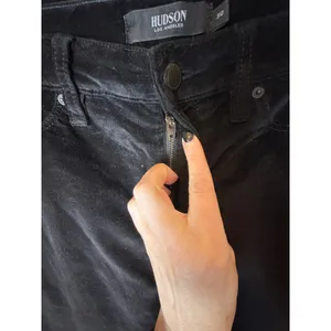 Hudson Pants Women 30 Black Gray‎ Ombre Holly High Rise Crop Flare Velvet NWT thumbnail 7