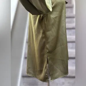 NEW MINKPINK Anissa Button Up Long Sleeve Satin Blouse Women’s S Olive Green‎ thumbnail 6