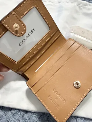 New Coach x Peanuts 2025 Snap Wallet Happiness Charlie Brown Gang thumbnail 5