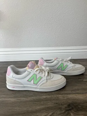 New Balance CT300 Pink Green Sneakers Women’s Size 8 thumbnail 9