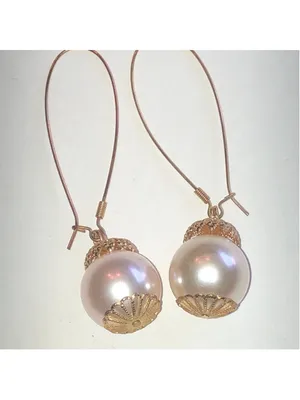 Elegant Gold Tone and Faux Pearl Drop Earrings thumbnail 2