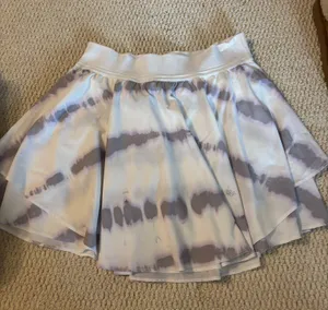 Lululemon skirt  thumbnail 1