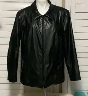 MM Essentials Black Size 1X thumbnail 1