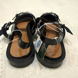 Wild Fable 7.5 Peyton pointed toe double buckle slingbacks 3630 thumbnail 4
