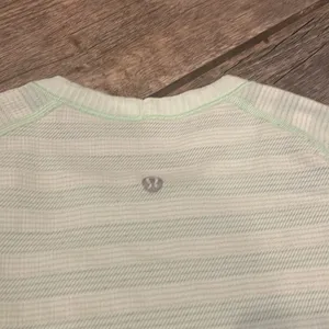 Lululemon long sleeve swiftly thumbnail 6