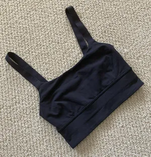 LULULEMON Both Ways Sports Bra Black Size 2 Medium Support Run Train thumbnail 3