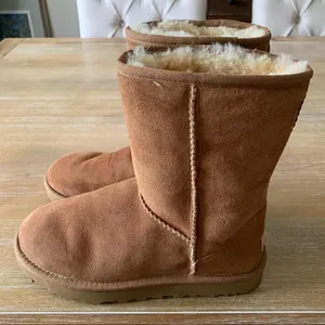 Ugg Australia Classic Brown Boots thumbnail 4