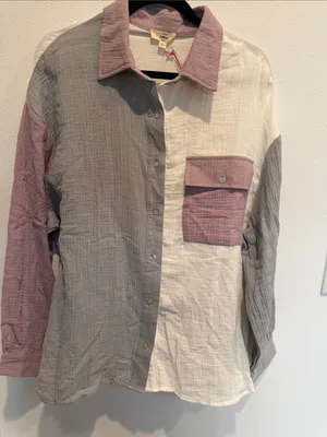 entro Colorblock Button-Down in White, Gray & Dusty lavender thumbnail 1