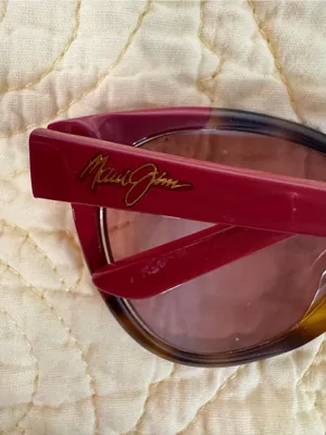 Maui Jim Sunshine Two-Tone Cat Eye Sunglasses in Burgundy Red and Brown thumbnail 3
