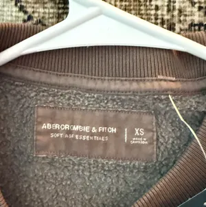 Abercrombie Sweatshirt Crewneck thumbnail 3