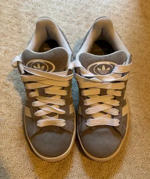 Women’s Adidas Campus 00s thumbnail 1