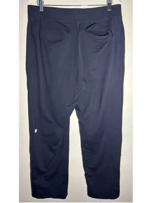 Lululemon Jogger Pants Black Size XL 32” inseam thumbnail 2