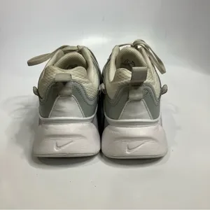 Nike‎ RYZ 365 white metallic sneakers size 9 thumbnail 5