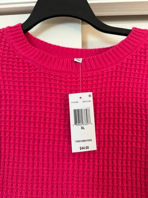 Freshman Hot Pink Cropped Sweater thumbnail 4