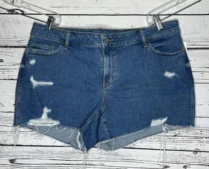 Old Navy NWT Size 18 Plus Blue Denim Mid-Rise Distressed Boyfriend Jean Shorts thumbnail 1