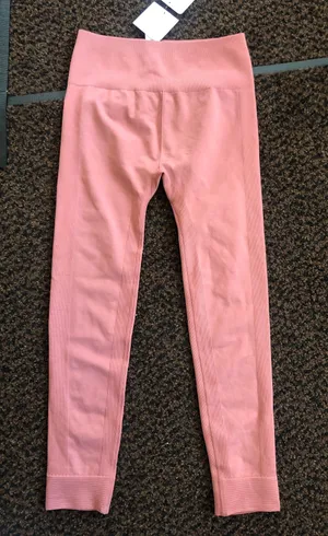 Fabletics High-Waisted Seamless Rib 7/8 Leggings thumbnail 1