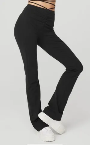 Alo Pants thumbnail 1