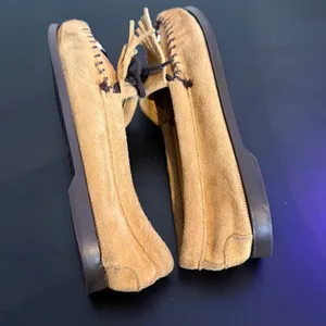 Minnetonka Thunderbird Suede Moccasins Womens 7.5 Beaded Fringe Loafers Flats thumbnail 7