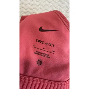 Nike Dri-FIT Women Racerback Sports Bra Pink Swoosh Logo Small 4343 thumbnail 4
