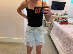Levi’s 501 Denim Shorts thumbnail 5
