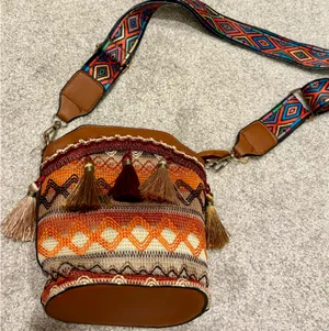 Crossbody Purse Brown thumbnail 1
