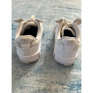 Nike Air Force 1 Low Fontanka in Triple White Women's Size 8 thumbnail 5
