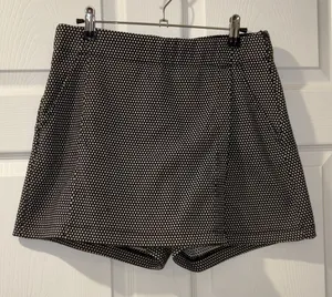Max Studio Women's Black and White Polka Dot Skorts thumbnail 1