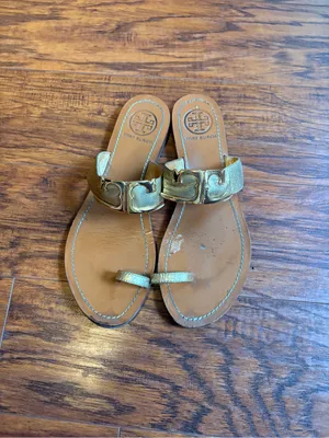 Tory Burch Marcia Gold Metallic Toe Ring Logo Vamp Slide On Sandal Size 8 thumbnail 9