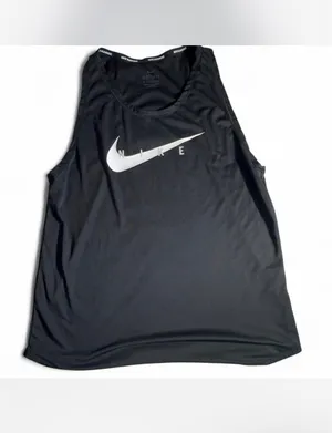 Nike dri fit running bundle -women’s size small pink shorts & black tank thumbnail 4