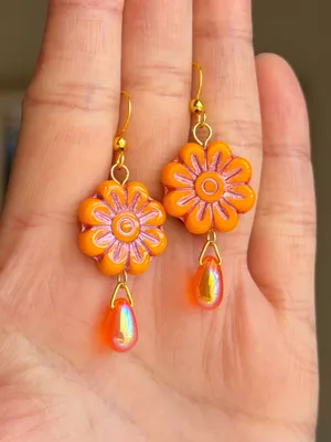 Handmade unique fairy retro cute Czech glass flower & teardrop dangle earrings🧡 thumbnail 4