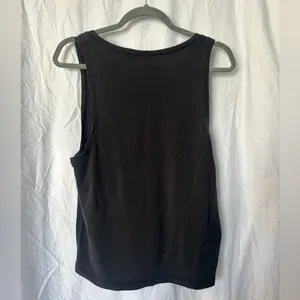 Fabletics blank tank top size medium thumbnail 4